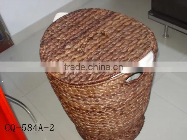 Hotsale multifunctional brown woven wicker trash can baskets with spacer with handle