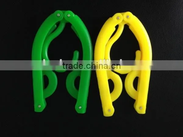Folding Travel folding hanger