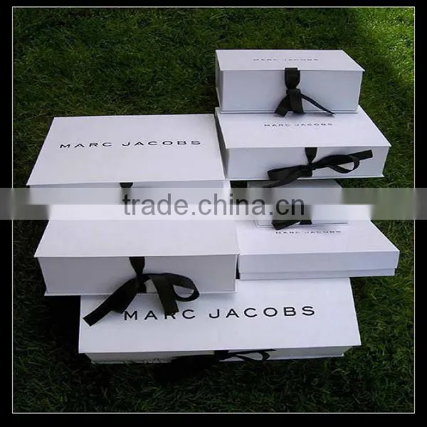Folding Wine Box Black PU Leather Magnet Closure Manfacturer