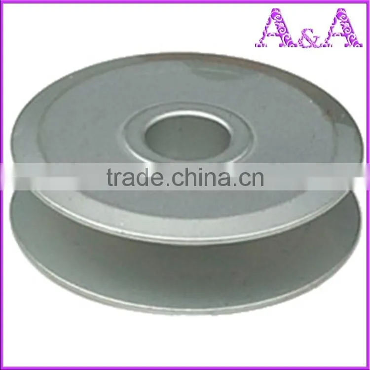 Plastic lock core color transparent shuttle core of bobbin for household electric sewing machine