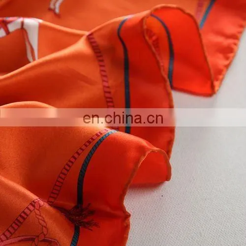 Lady Silk Scarf With Allover Animal Printed Fashion Pattern(SP429AB)