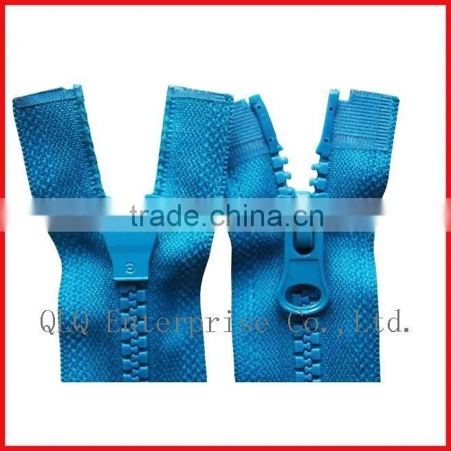 two way open-end Plastic Zipper