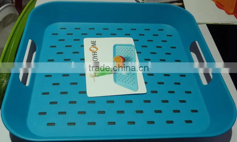 Plastic Trays and Fruit, beverage trays