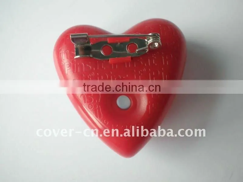 Newest promotional gifts, Heart shaped LED Badge with Pin