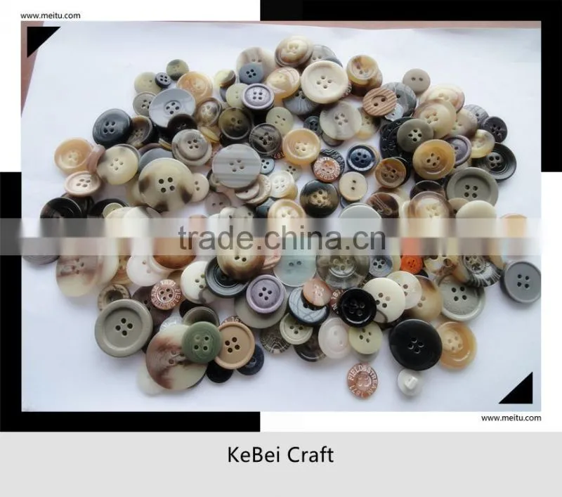 Mix bright plastic resin color buttons for gifts, craft making and scrapbooking,diy buttons