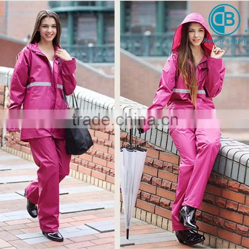 Polyester taffeta raincoat with jacket and pants