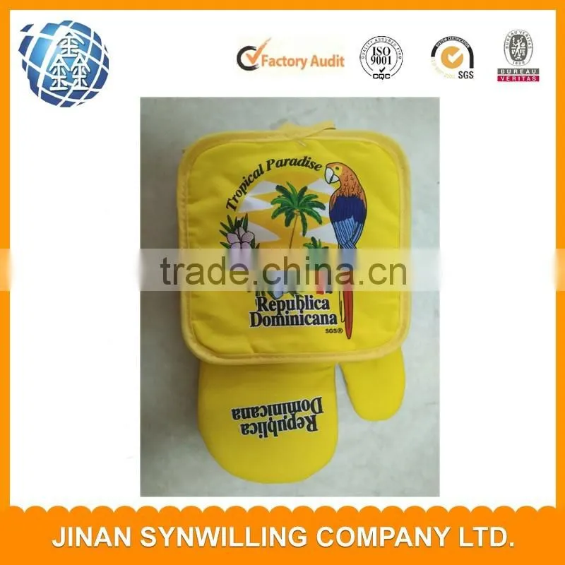 Custom kitchen ovem mitt and pot holders 2pcs kitchen sets Printing baking gloves set