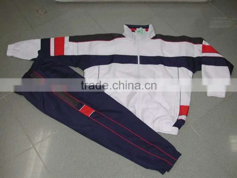 CUSTOMIZE TRACKSUITS SPORT TEAMS TRACKSUITS