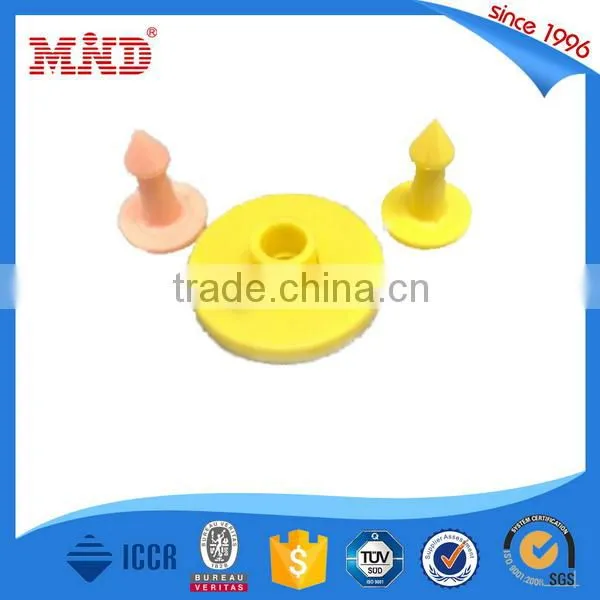 MDAT16 High quality UHF ear tag for tracking animals