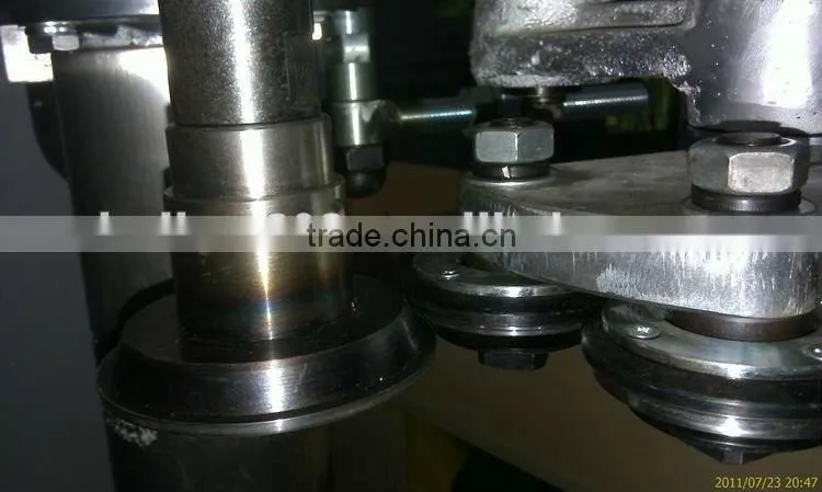 sealing machine for round can
