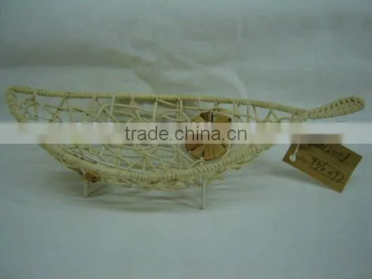 Natural rattan&water hyacinth weaving iron frame fish shaped fruit basket