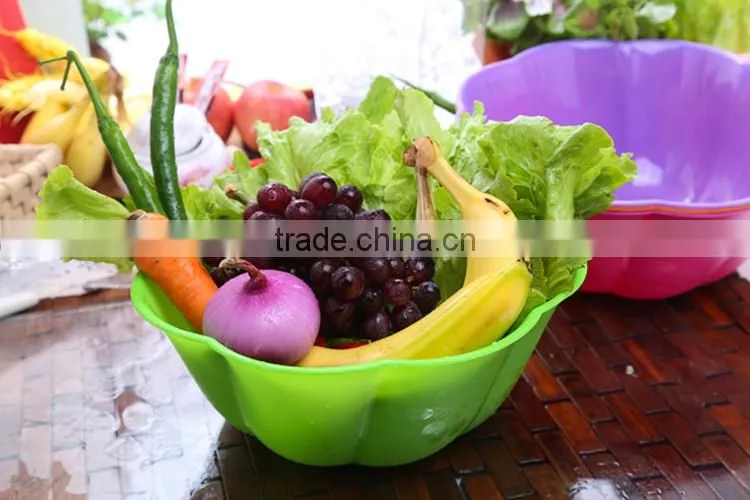 Household plastic salad bowl / plastic fruit basket