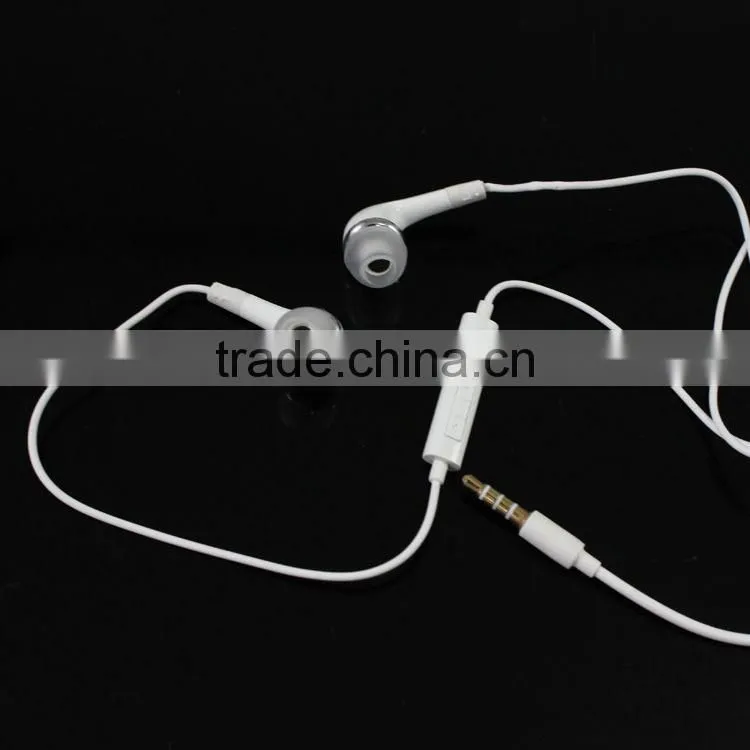 Flat wire cable high quality earphone with mic in ear earphone