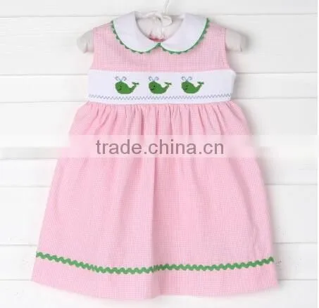 2017 Spring New Arrive Little Girls Easter Clothes Smocked Whale Collared Jummper Pink Gingham Dress