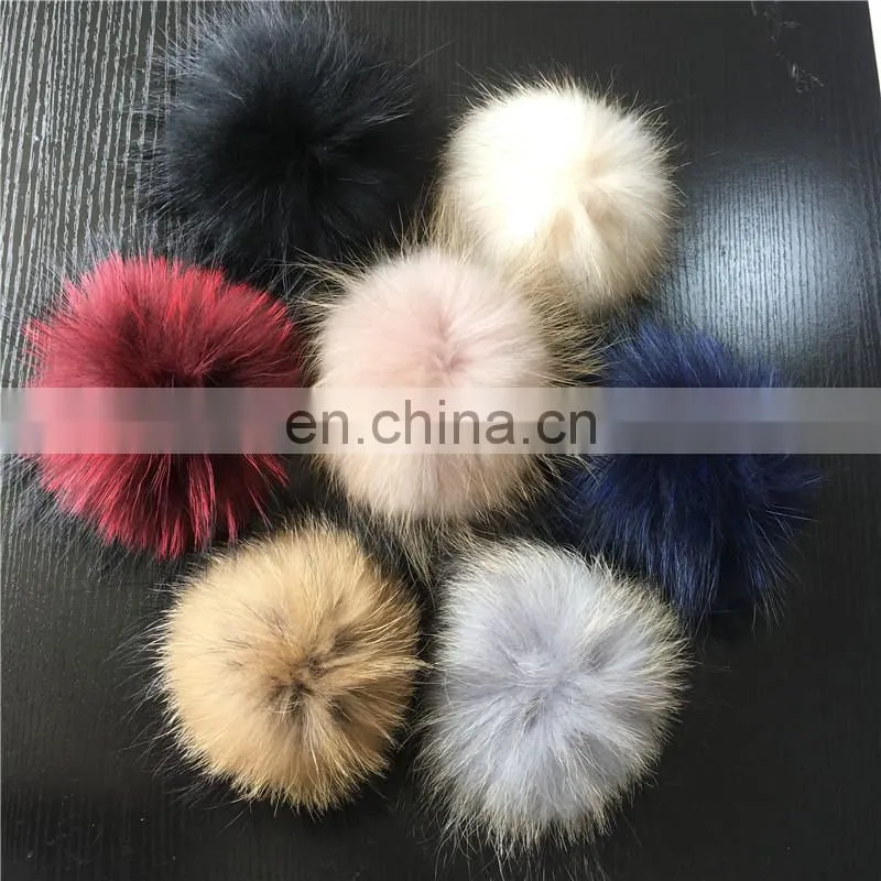 Top Quality Large and Fluffy Large Pompoms / Real Racoon Fur Pompoms