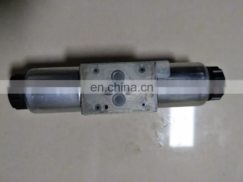 Solenoid directional valves 4WE6J61/EG24N9K4