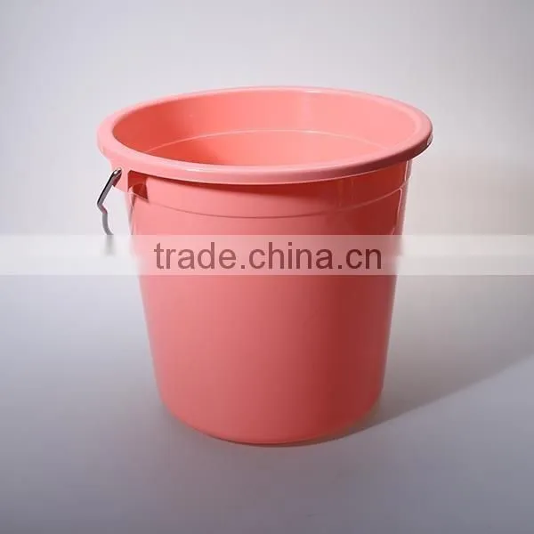 Cheap cylindrical shaped Plastic Bucket with Handle