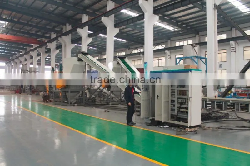 Manufacturer of 500-3000kgh output pet bottle flakes crushing washing drying recycling line