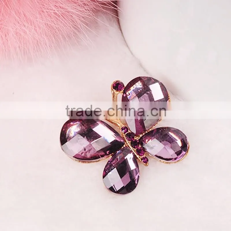 Classic noble female cute small Butterfly brooch fine luxury Crystal Gold scarf ring jewelry