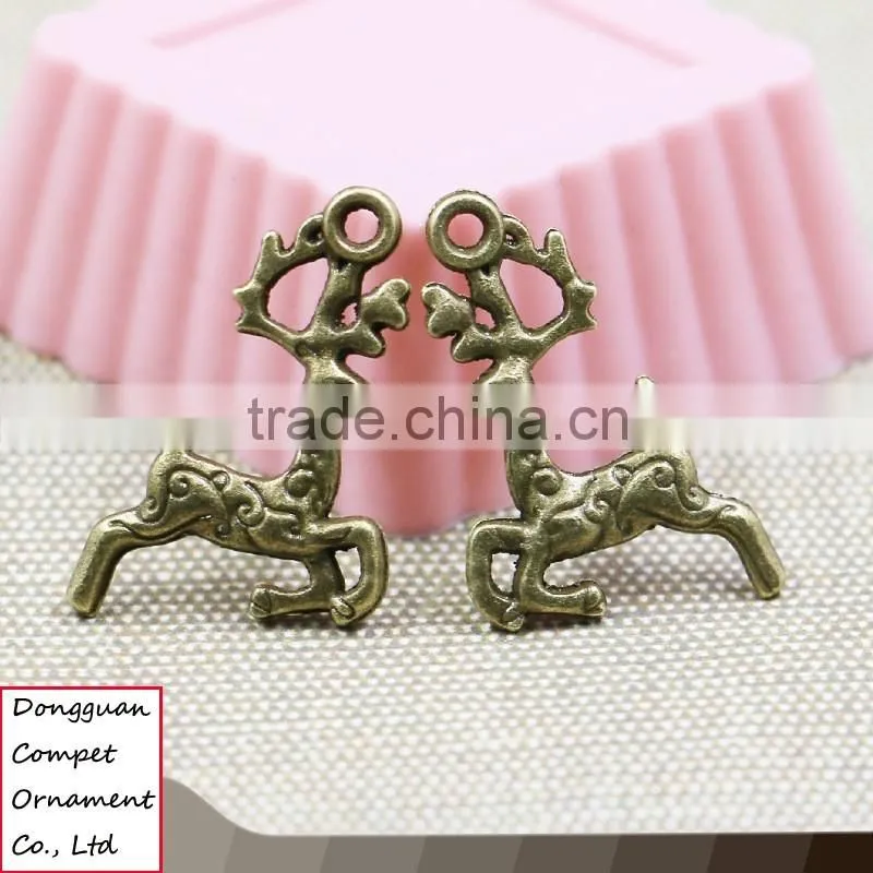 DIY manual zinc alloy accessories running Sika deer pendant