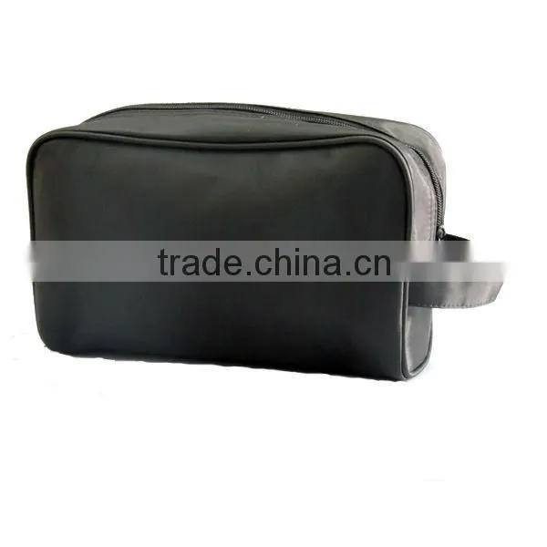 Business type zippered polyester wrist cosmetic bag for men