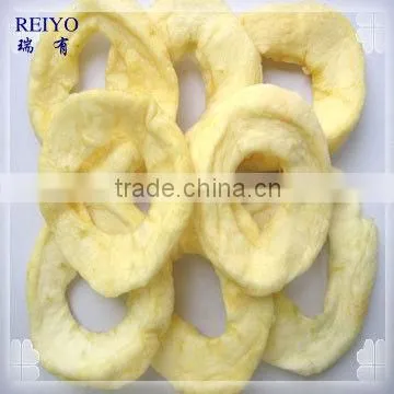 Dehydrated peeled apple slices
