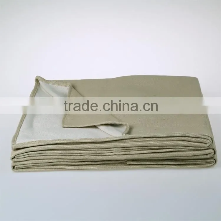 Hot Selling Cheap Soft Lightweight Travel Hotel Blanket
