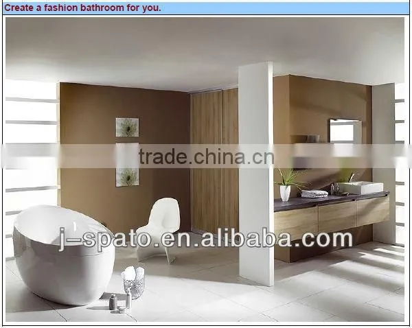 Glass bathtub with wooden handrest for hot tub