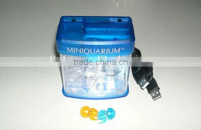 Mini USB Jellyfish Aquarium Tank