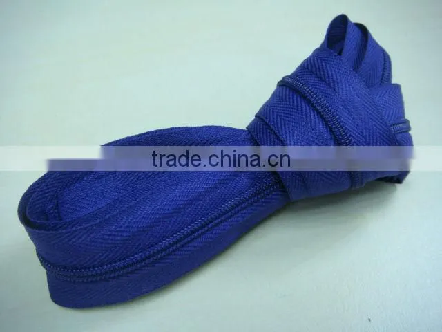 Best Quality Wholesale Colorful Nylon Zipper Cheap Price YKK