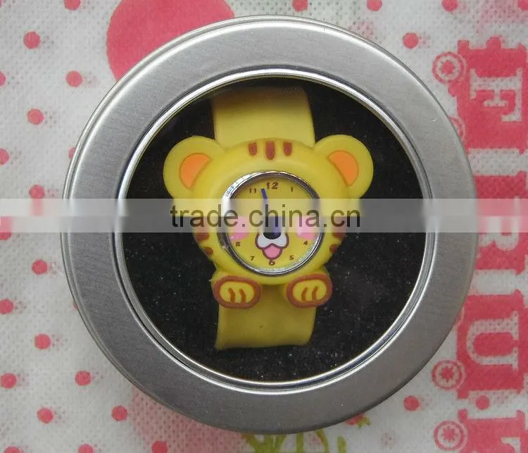 square New arrival gold metal ladies watch alloy band bracelets watch for ladies