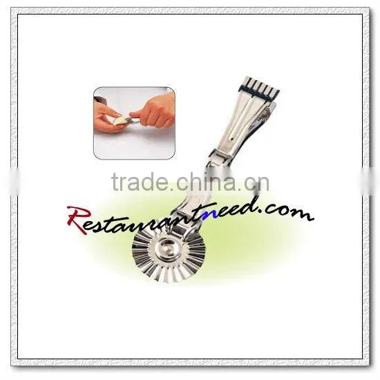 V317 Dual Use Pastry Crimping Wheel Cutter
