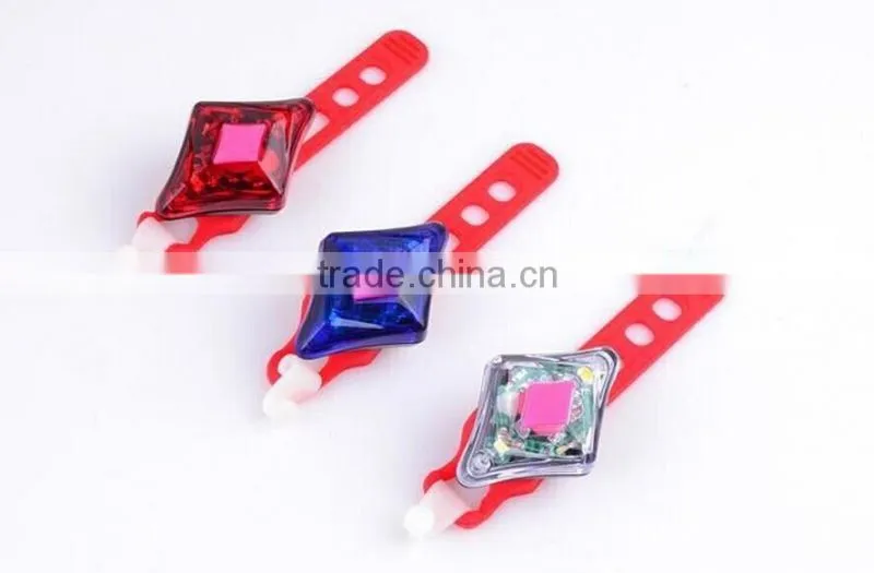 Bicycle USB charging tail lamp
