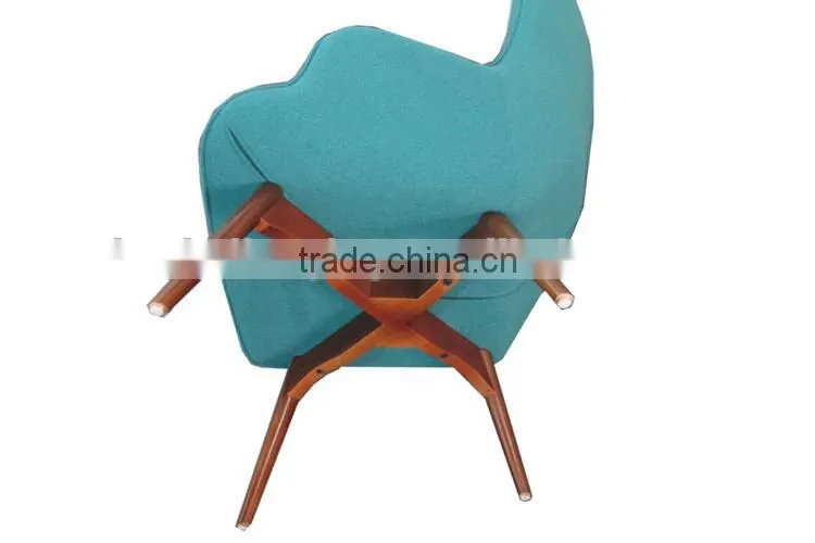 L007 Grant featherston contour lounge chair with ottoman