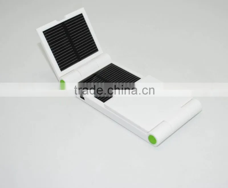 Portable Solar Charger for iPhone and Mobile Phone (XLN-606)