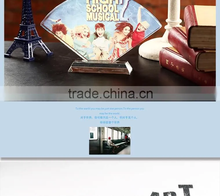 2016 Best Souvenir Gifts Fan-shaped Crystal
