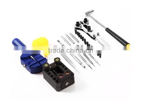 Perfect Watchmaker Repair Tool Kit With Hammer ,Remover ,Opener Mainspring Winder Tool Watch
