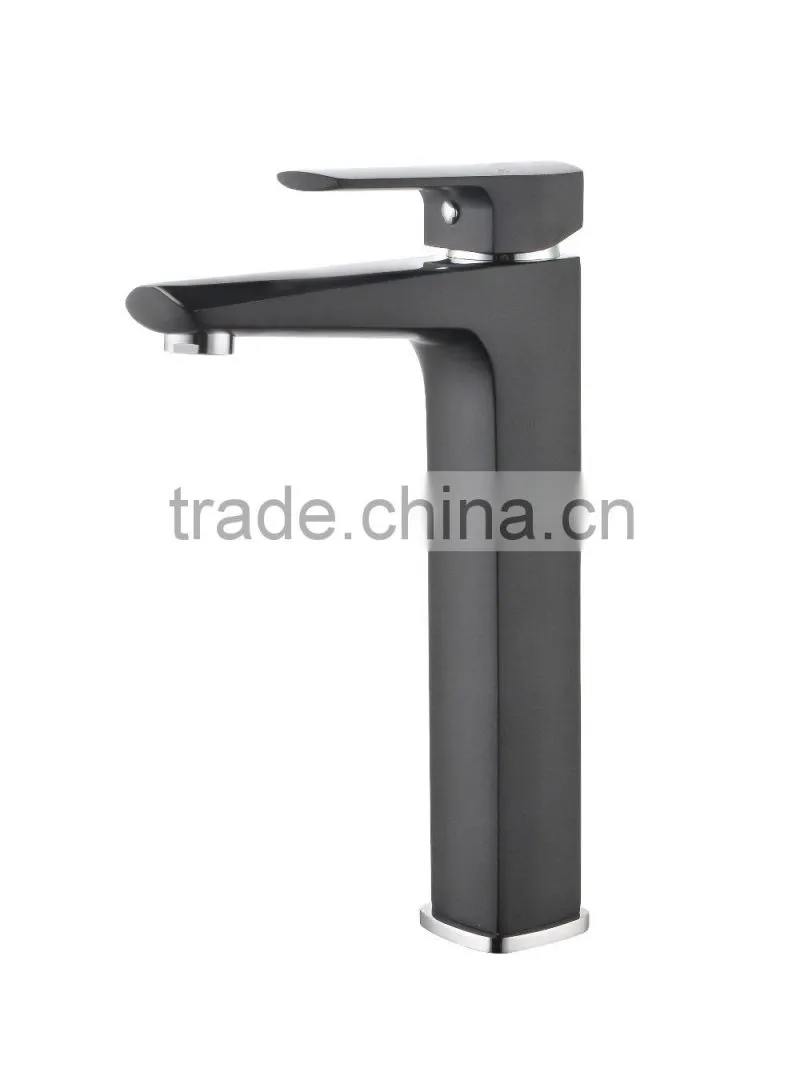 2016 The Newest Basin Faucet