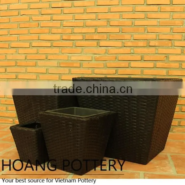 Beautifull Wicker Weave Durable Planters / Pot