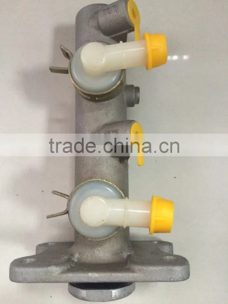Brake Master Cylinder for Toyota Hiace OE 47201-26530 47201-26510