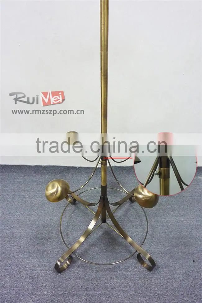 Customized Floor Standing Metal 4-Layer Spinning Display Stand for Wig