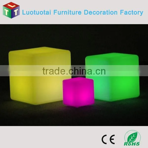 35cm waterproof inductive charging led siting cube chair/table
