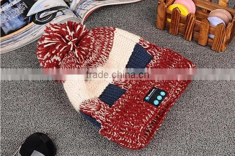 Fashion ladies Valentine gifts Bluetooth knitted hat winter smart bluetooth hat for listen to music Bluetooth headset