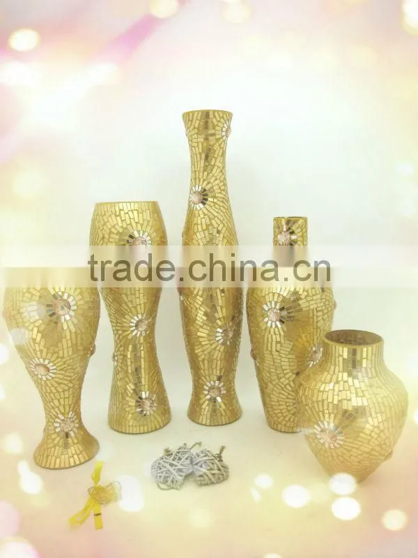 Wedding Decor Fashionable Design Beaded Mosaic Shapes Glass Gold Vases