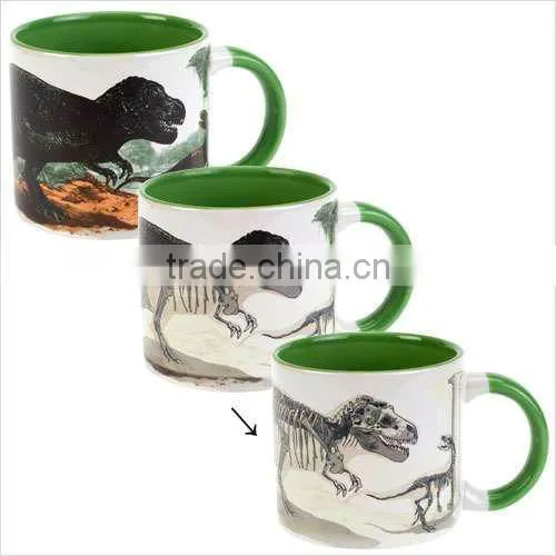 Heat sensitive color changing ceramic mug