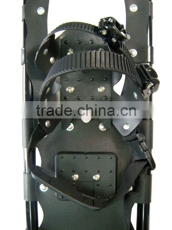 28" Adult Snow Shoes Black
