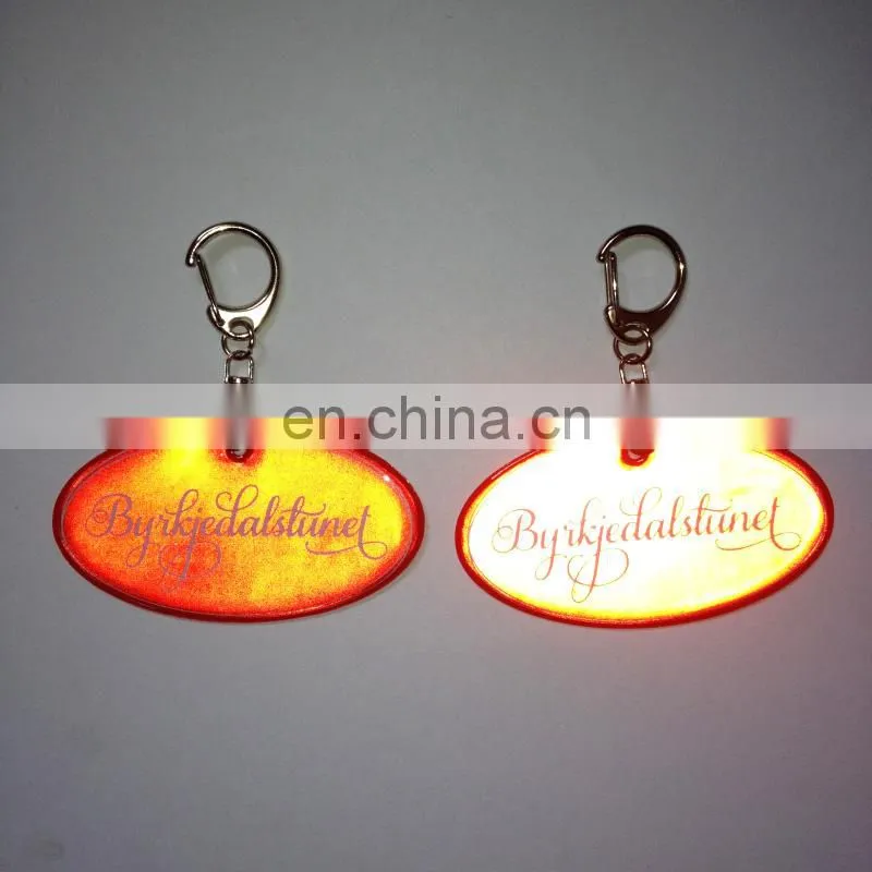 Promotion gifts reflective metal keychain/hanger