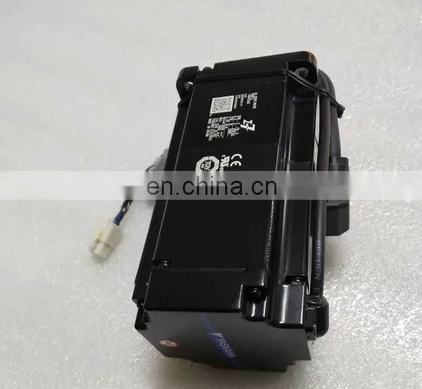 Yaskawa 750w AC Servo Motor SGM7J-08A7C6E For Industrial Robot Arm