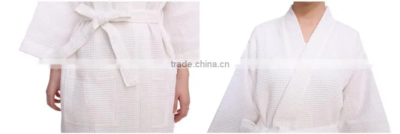 10145 Wholesale Ladies Plush Spa Robes Long Bathrobes