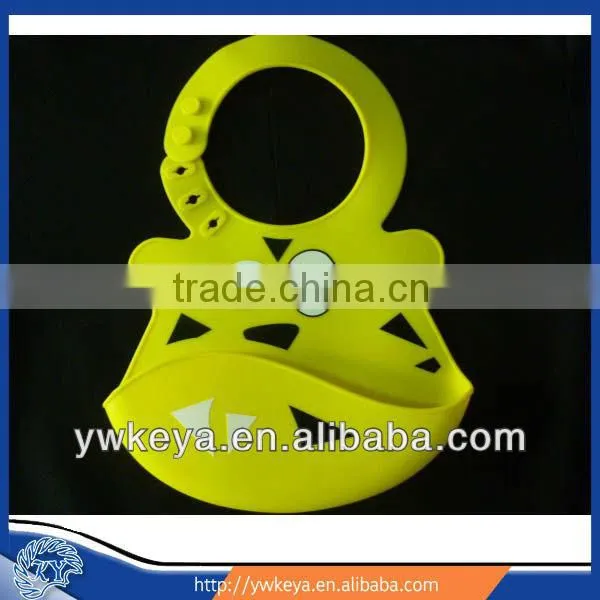 New design custom brand BPA free soft bandana silicone baby bibs with 2 sizes